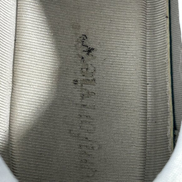 ComfortView Silver Rose Floral Womens Size 9 WW Shoes X-Wide Sneakers Embroidery - Picture 11 of 12